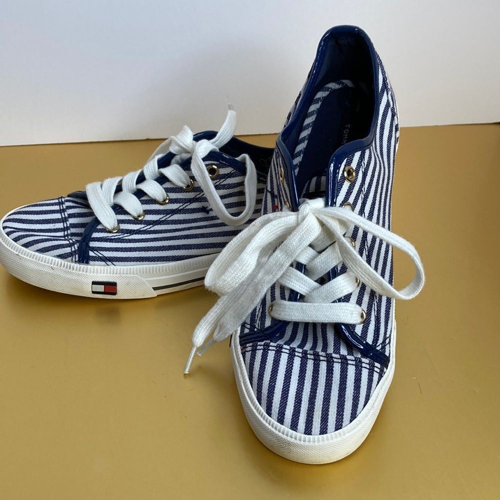 Tommy Hilfiger Sneakers Shoes Canvas Sneakers - Picture 2 of 10